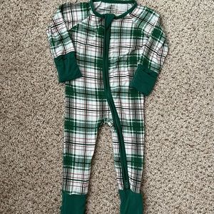 New Little Sleepies Christmas Plaid Zippered Pajamas 0-3 Months